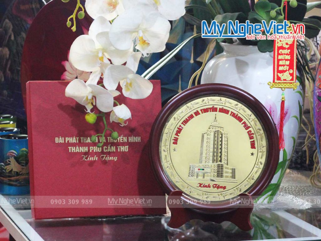 Đồ thờ cúng đồng, Tranh Đồng Đại Bái – Bắc Ninh